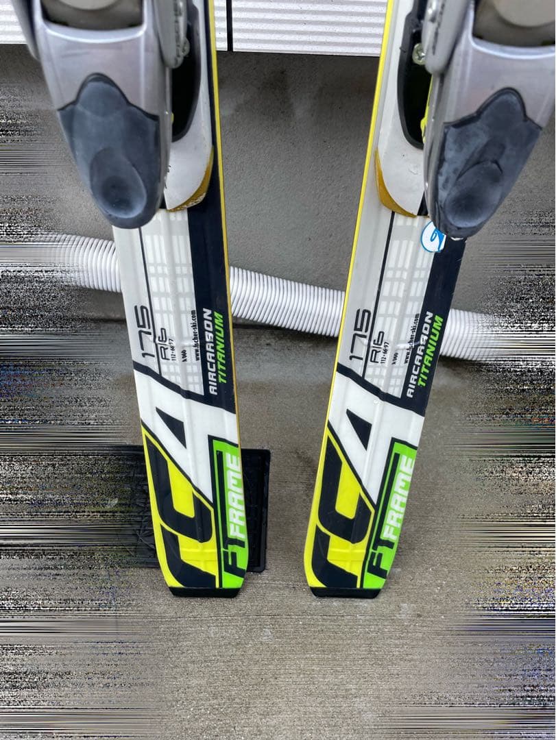 スキー FISCHER RC4 WORLDCUP FREQUENCY TUNING