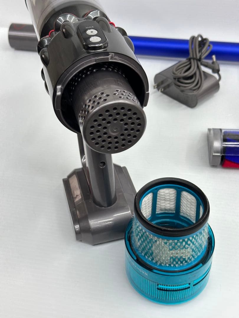 2022年製　ダイソン　掃除機　SV21 本体　ヘッド　パイプ　充電器　セット