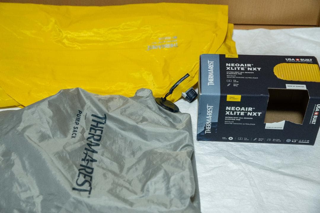 サーマレスト　ネオエアーXライト　R値4.5　NXT R レギュラー