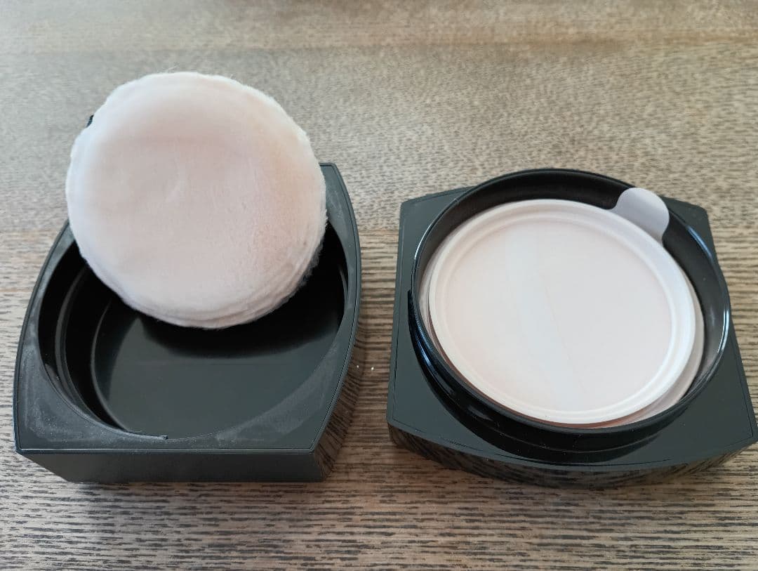 【未使用】資生堂クレ・ド・ポープードルトランスパラン（フェースパウダー）