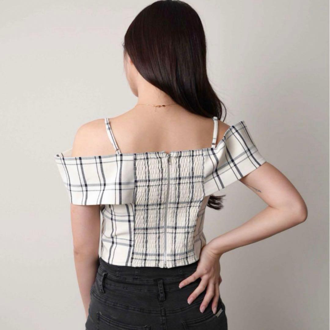 ツイードリボンオフショルトップス LIPSERVICE