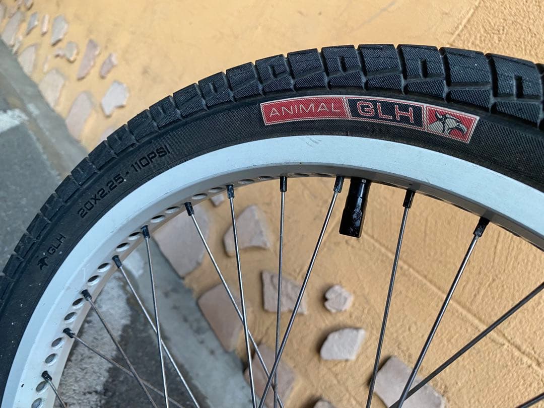 ブラック BMX 20インチ