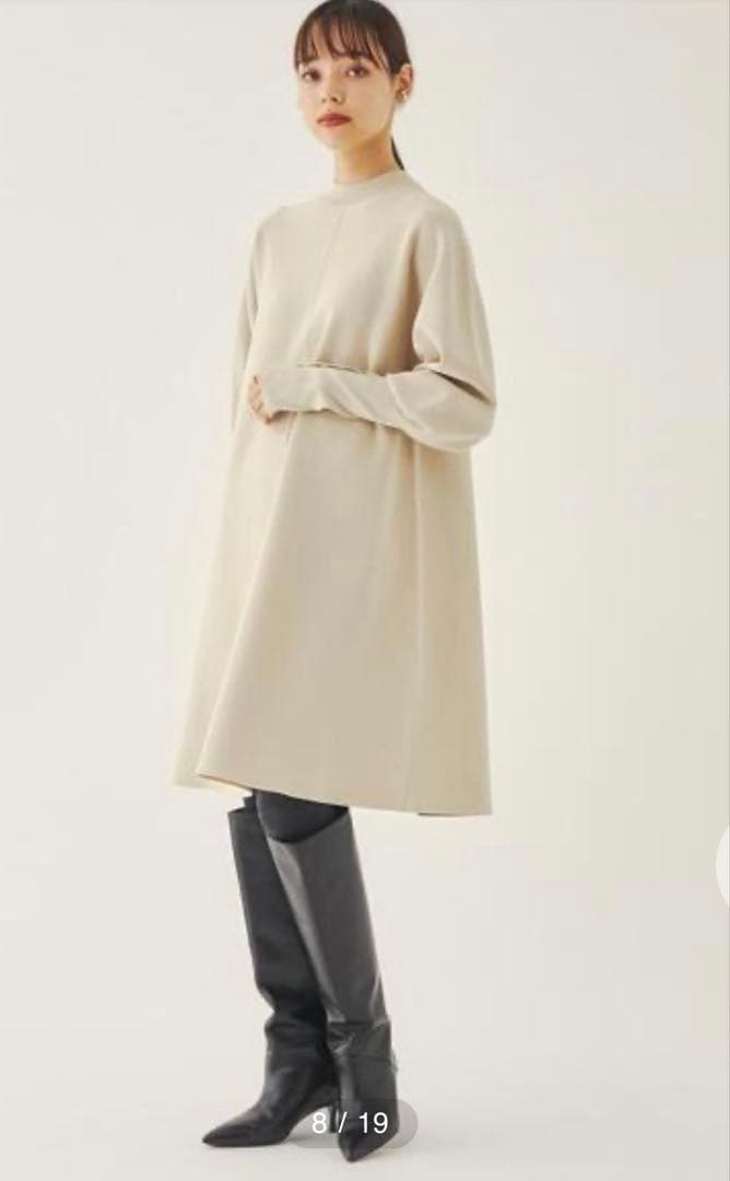 ◎新品タグ付◎エメルリファインズ◎クルーネック ミニ フレア ワンピース