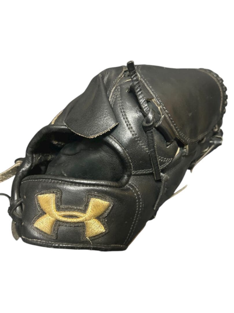Under Armour 硬式グローブ ブラック 右投げ用