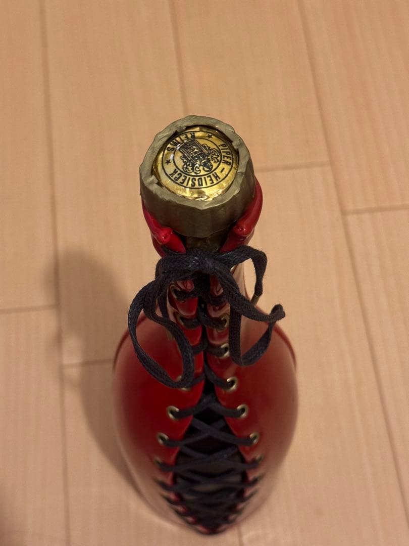 Piper-Heidsieck 特別キュヴェ ジャン＝ポール・ゴルチエ