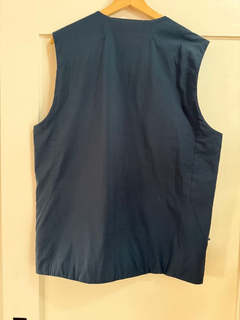 arcteryx veilance quoin vest navy Mサイズ