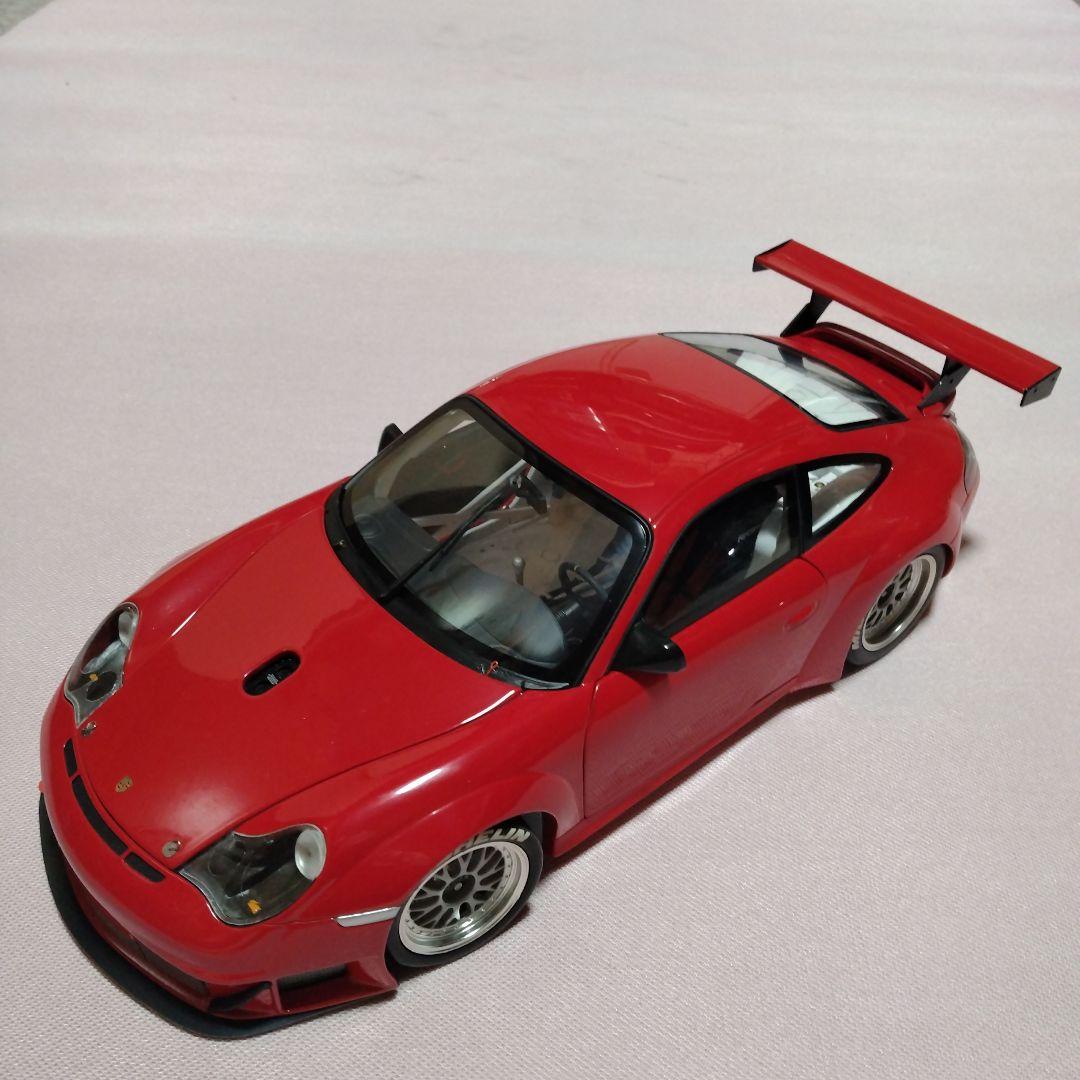 MINICHAMPS ポルシェ 911 GT3 RSR-2004 1/18