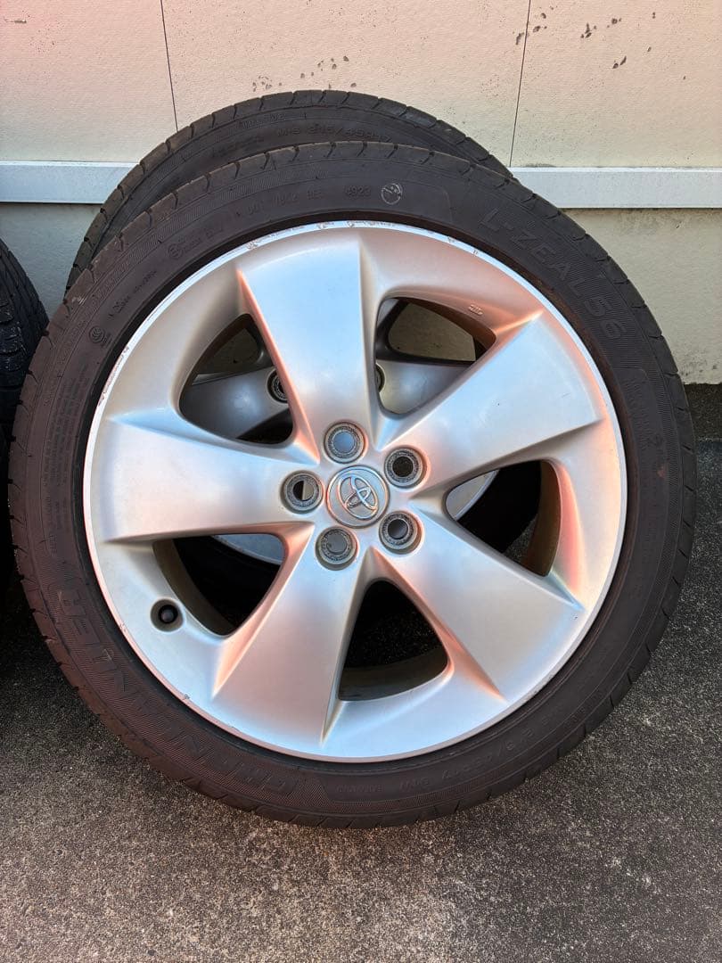 【送料無料】2023年製49週 215/45R17プリウス30ツーリング