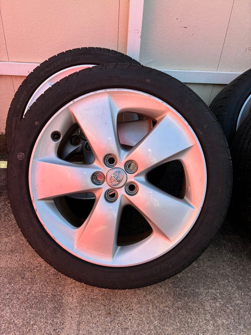 【送料無料】2023年製49週 215/45R17プリウス30ツーリング