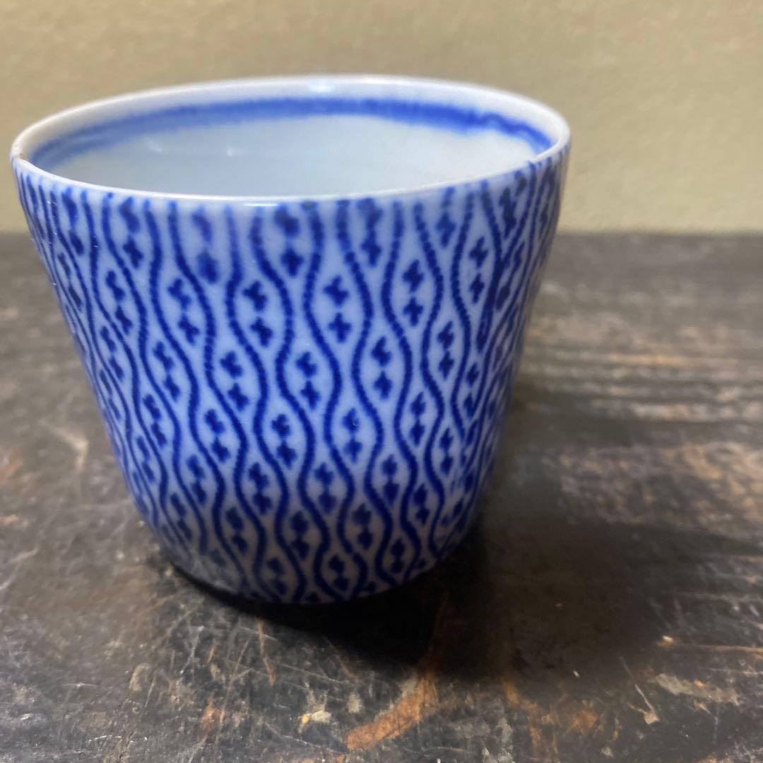 青と白の波模様 お猪口6cm5.5cm