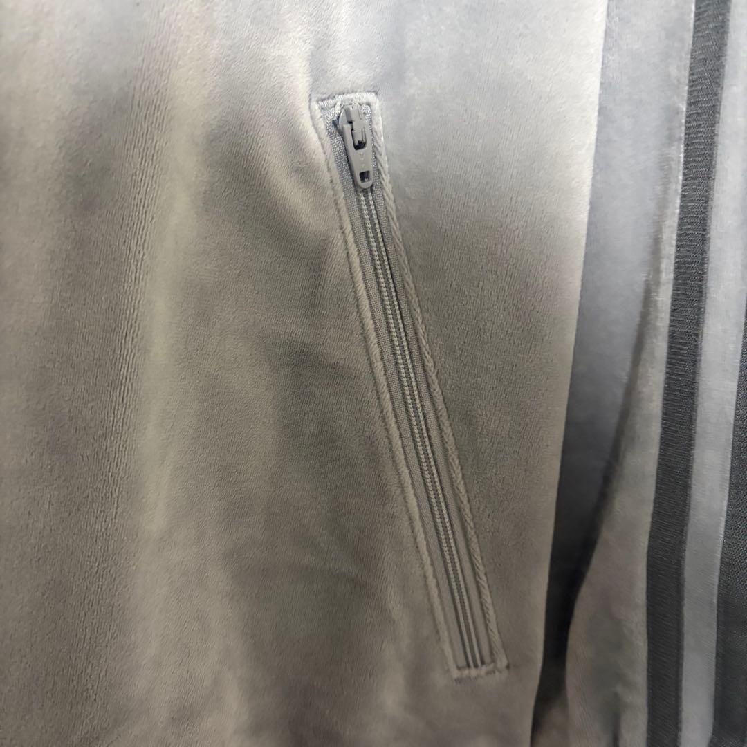 adidas originals ベロア　トラックトップス　ジャージ　グレー