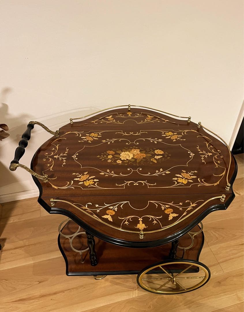 【最終価格】ヴィンテージ イタリア製　バタフライワゴン　ワイン６本収納