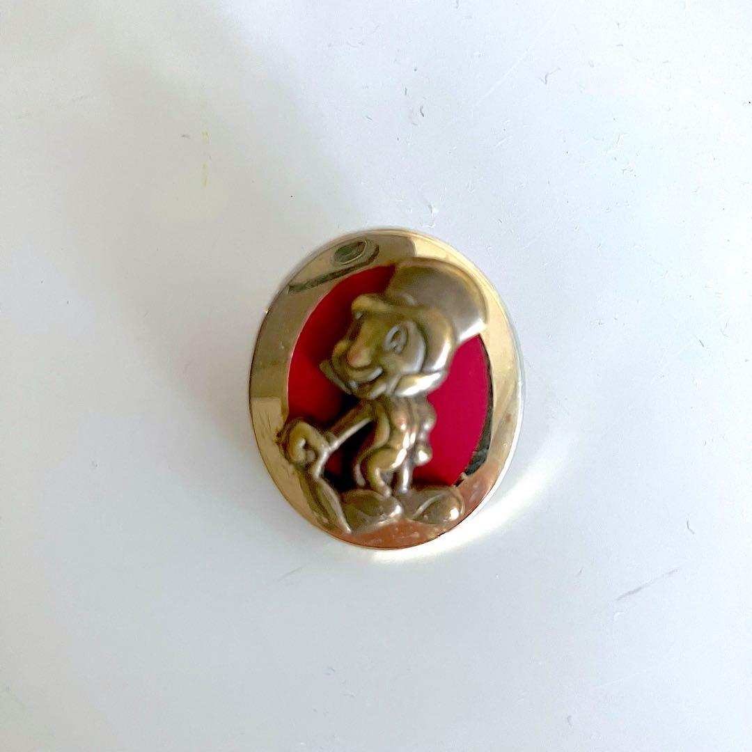 ディズニー　キャスト　トレーナーピン　ジミニークリケット