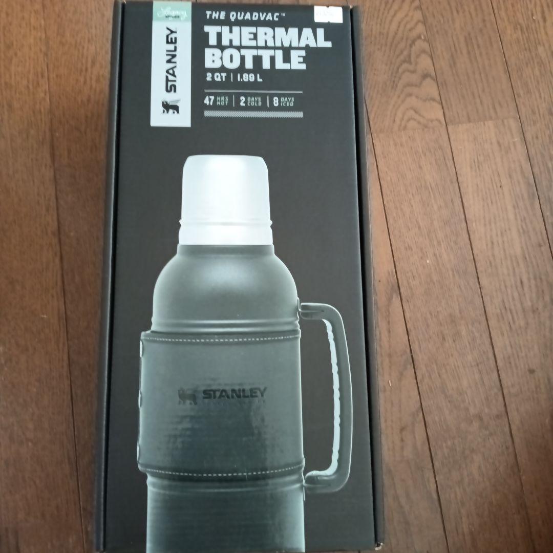 新品未使用　STANLEY スタンレー レガシー真空ボトル 1.9L