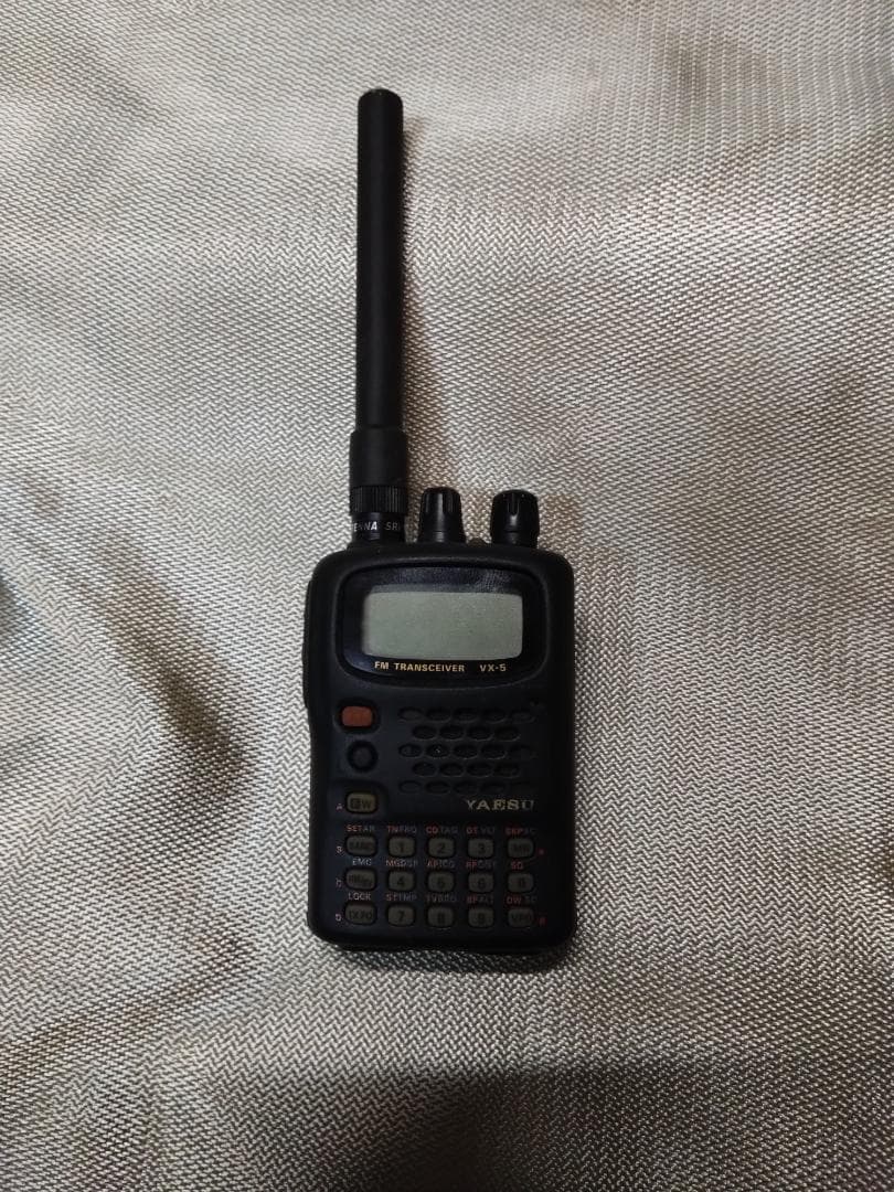 受信機 YAESU VX-5 (USED)