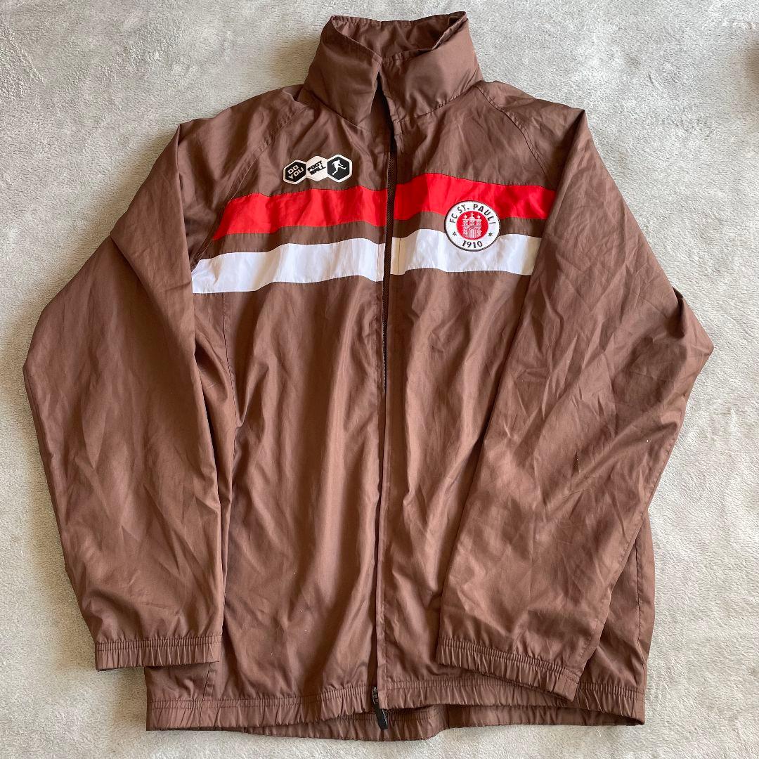 ザンクトパウリ　ウインドブレーカー