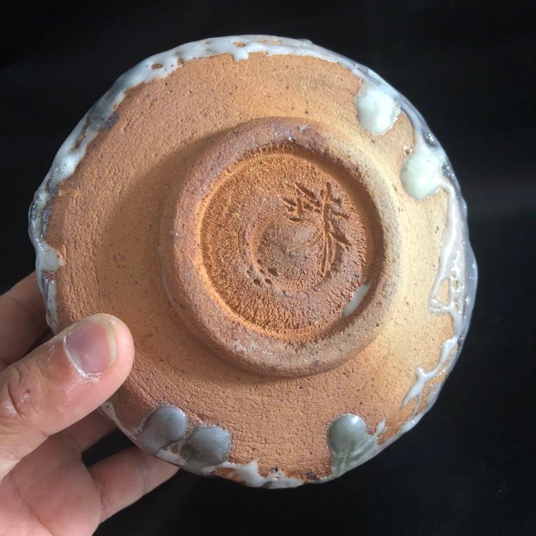 究極の美◾️蔵から凄い釉薬の大きな抹茶茶碗が出て来ました。茶道具、花道具