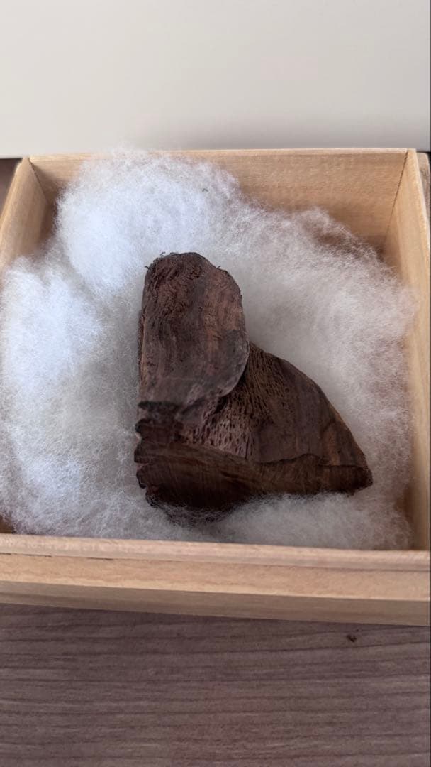 寺院収蔵品　天然沈香《伽羅　極上》119g 香木　ベトナム産　茶道具　沈香