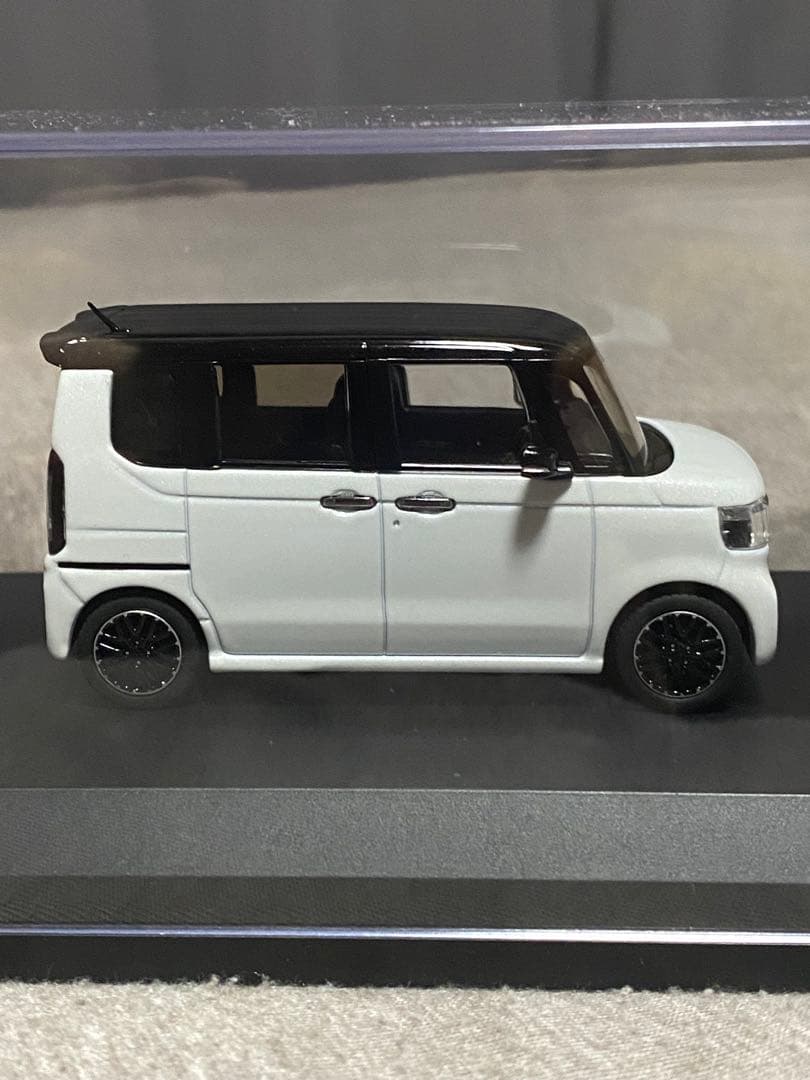 1/43 ホンダ N-BOX JF5.6 　ディーラーカラーサンプル