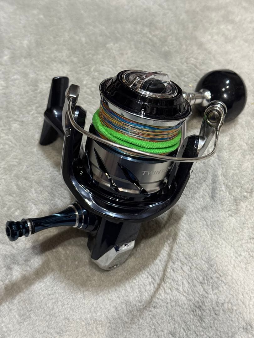 シマノ　21ツインパワー SW 8000HG スピニングリール