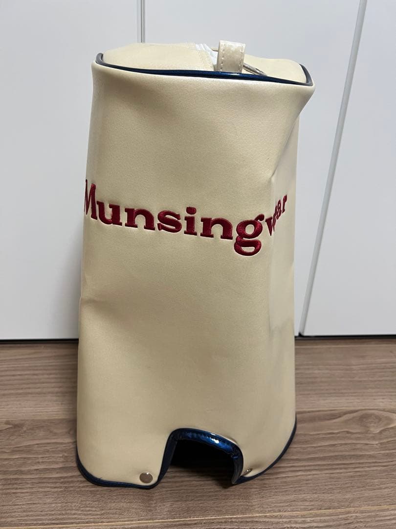 マンシングウェア　ゴルフバッグ　キャディバッグ　メンズ　レディース　ベージュ