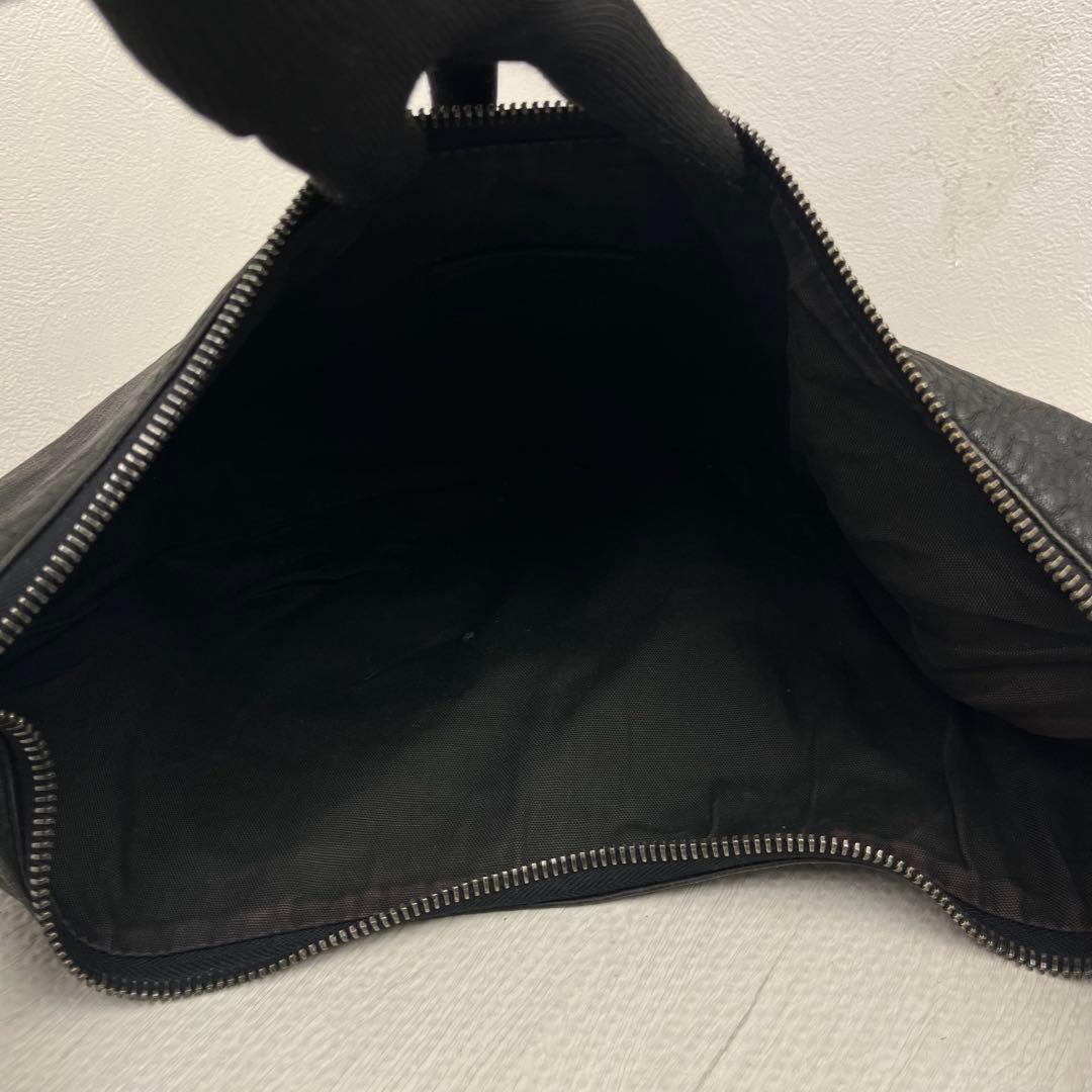 ISAMU KATYAMA BACK LASH バナナバッグ ショルダーバッグ