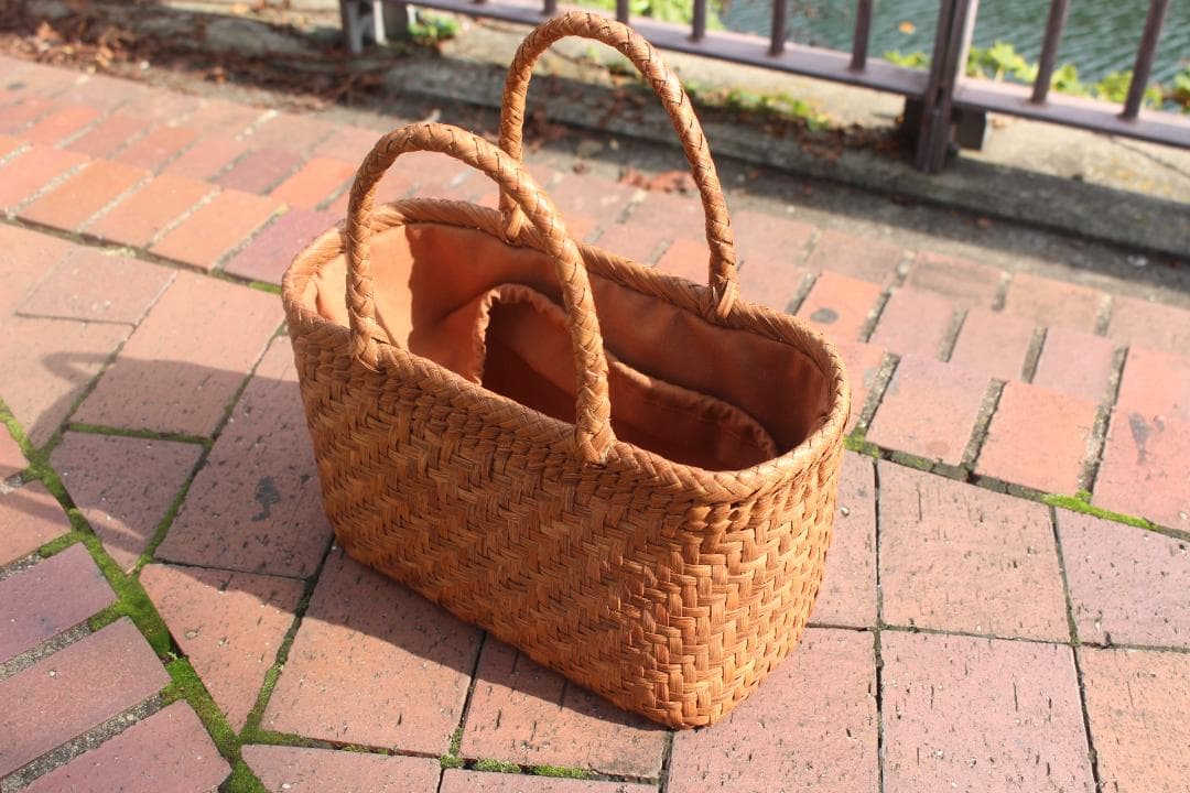 最高 山葡萄 蔓 かごバック 籠 巾着 職人の手作り かご バック