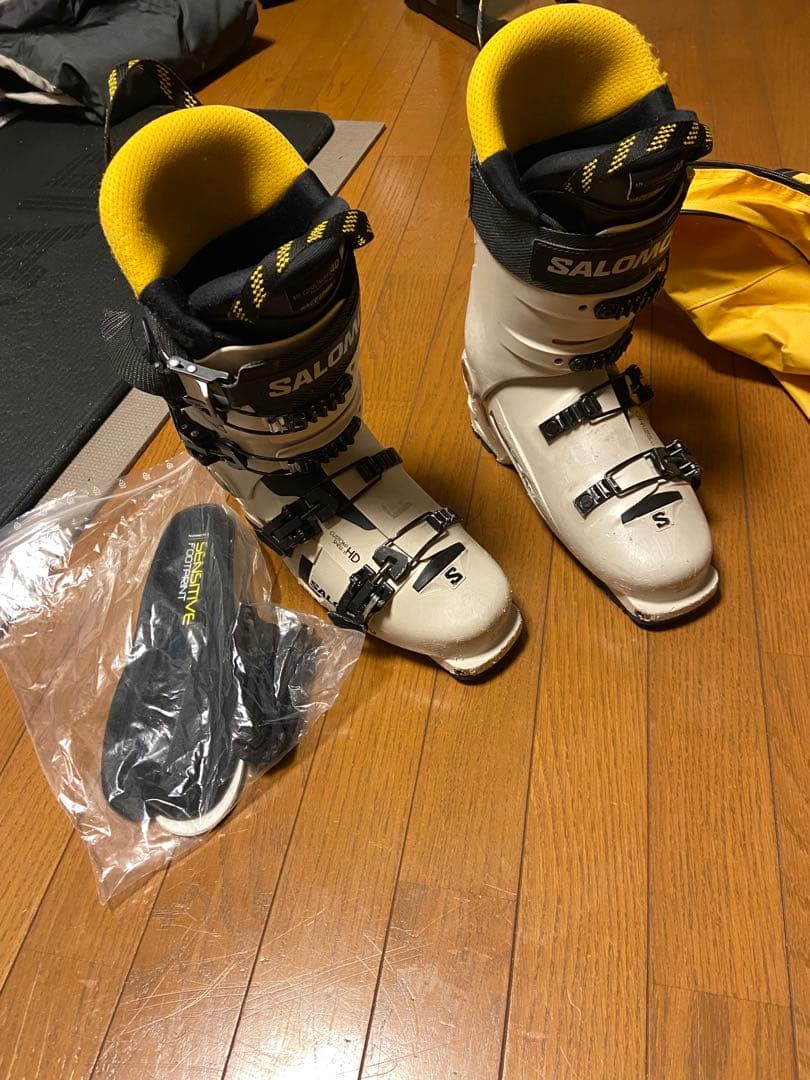 SALOMON バックカントリー　男性用スキーブーツ　SHIFT PRO 130