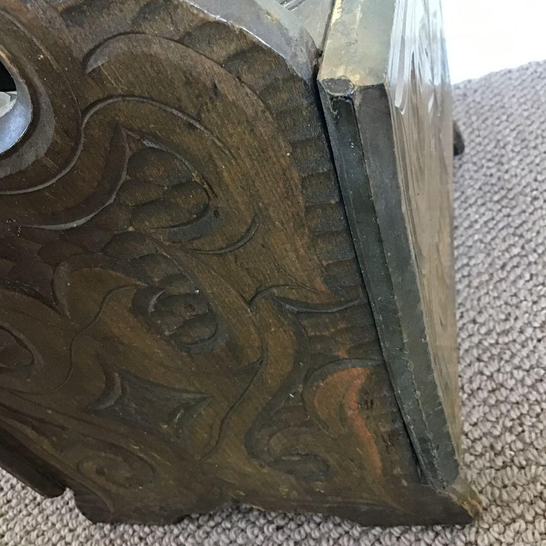 アイヌ工芸　アイヌ紋様　アンティーク　木彫り　収納ボックス￼