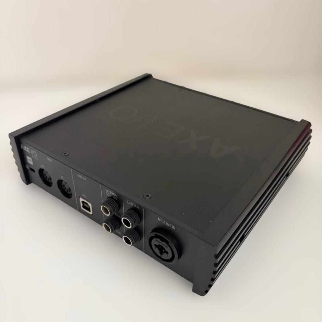 動作未確認 IK Multimedia AXE I/O Solo