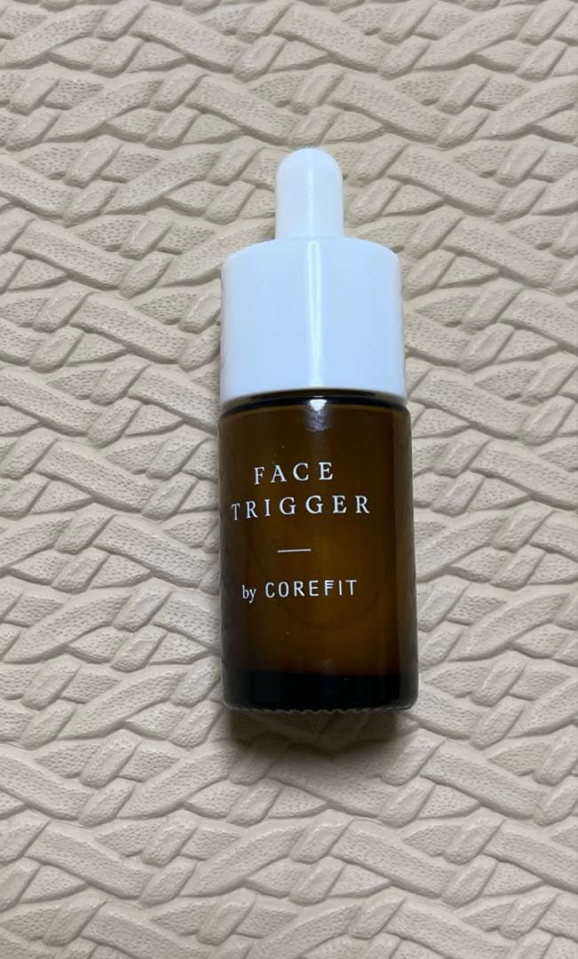 コアフィット　フェイストリガー　　　美容液10ml