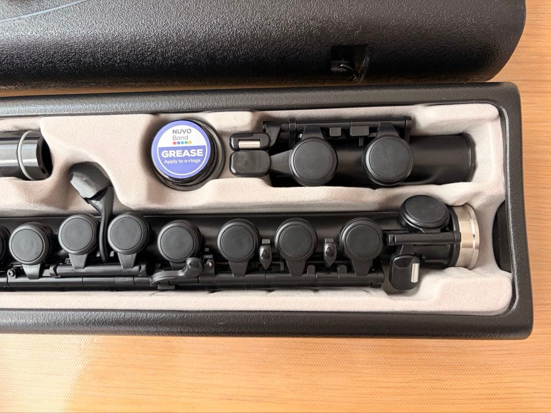 【美品】NUVOスチューデントフルート ブラック