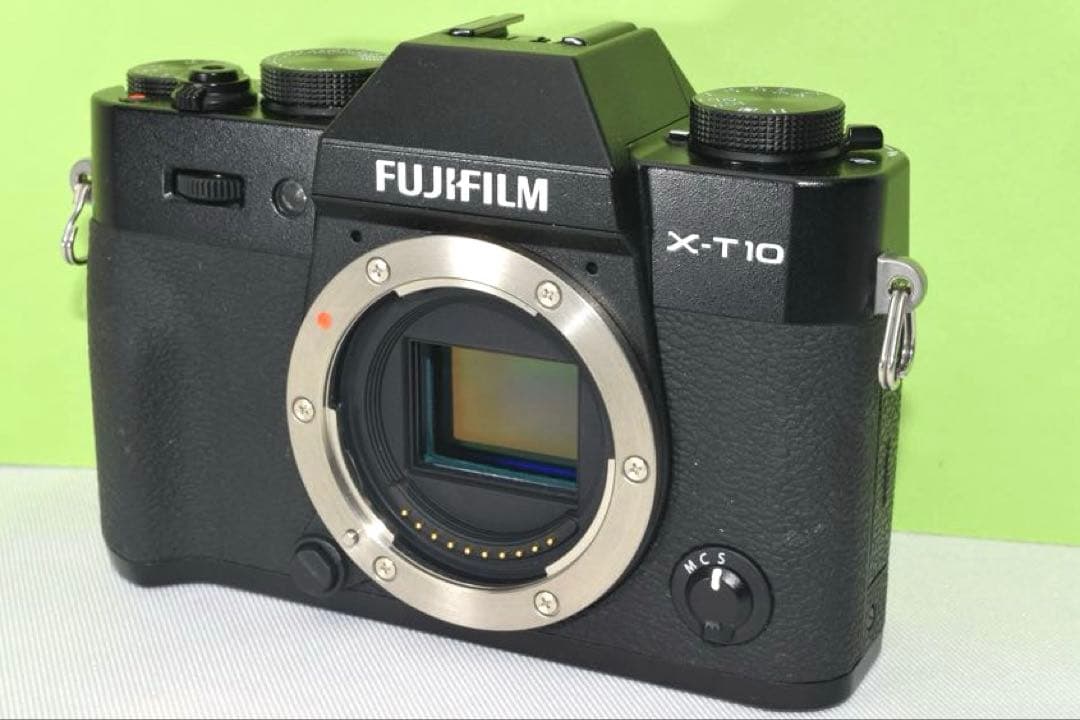 FUJIFILM X-T10 ☆送料無料☆