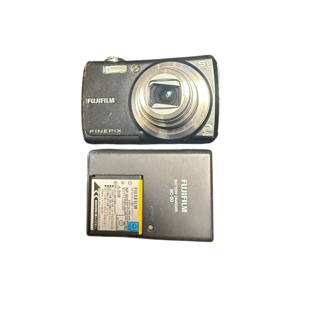 ★FUJIFILM 富士フイルム FinePix F100fdデジタルカメラ