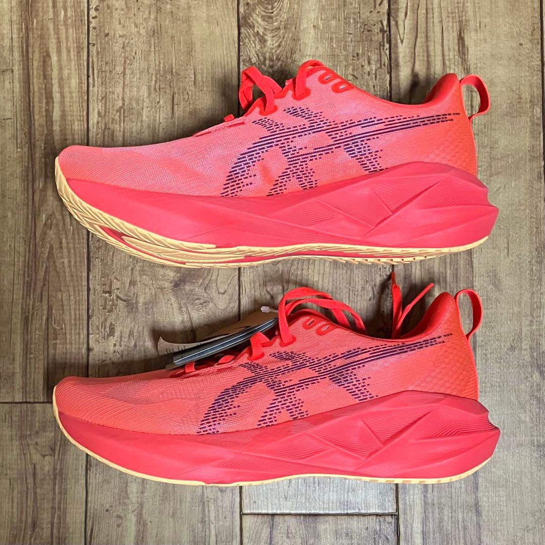 【新品未使用】アシックス ノヴァブラスト5 26.5cm 2E フラッシュレッド