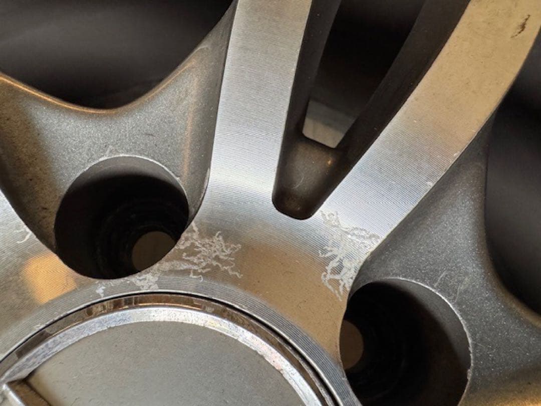 ピレリスタッドレス & SPORTECHNICアルミ4本セットW212 Eクラス