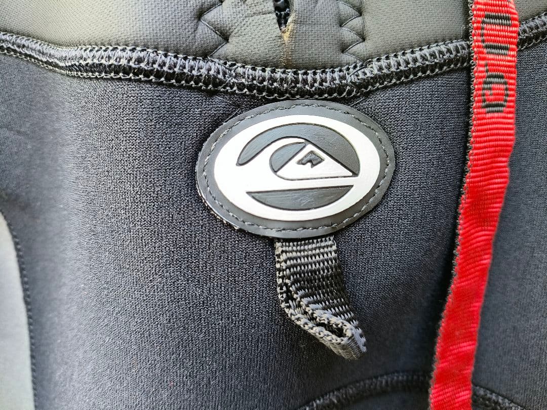 クイックシルバー　XS　ウェットスーツ