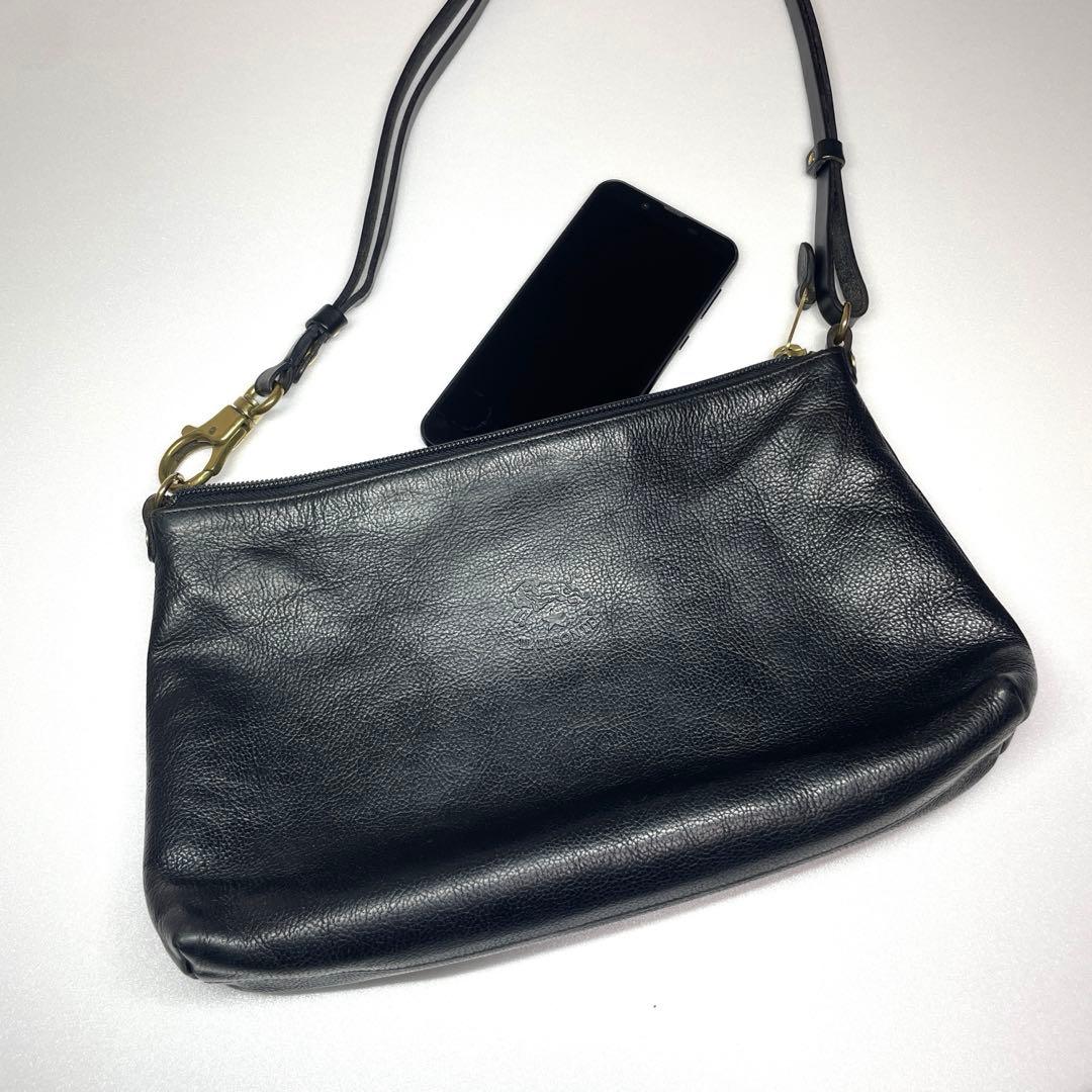 イルビゾンテ(ILBISONTE)ショルダーバッグ 本革 黒