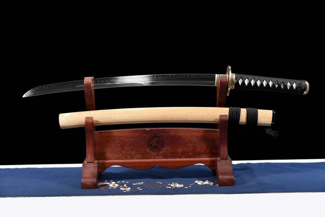 天麟 鎧通し 短刀 稽古 武具 舞踊刀 小烏丸