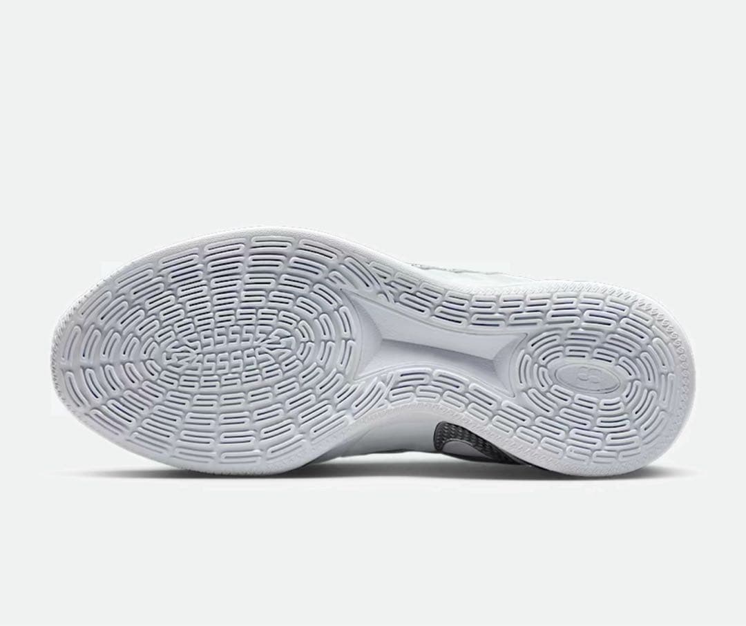 NIKE サブリナ3 28cm 新品未使用