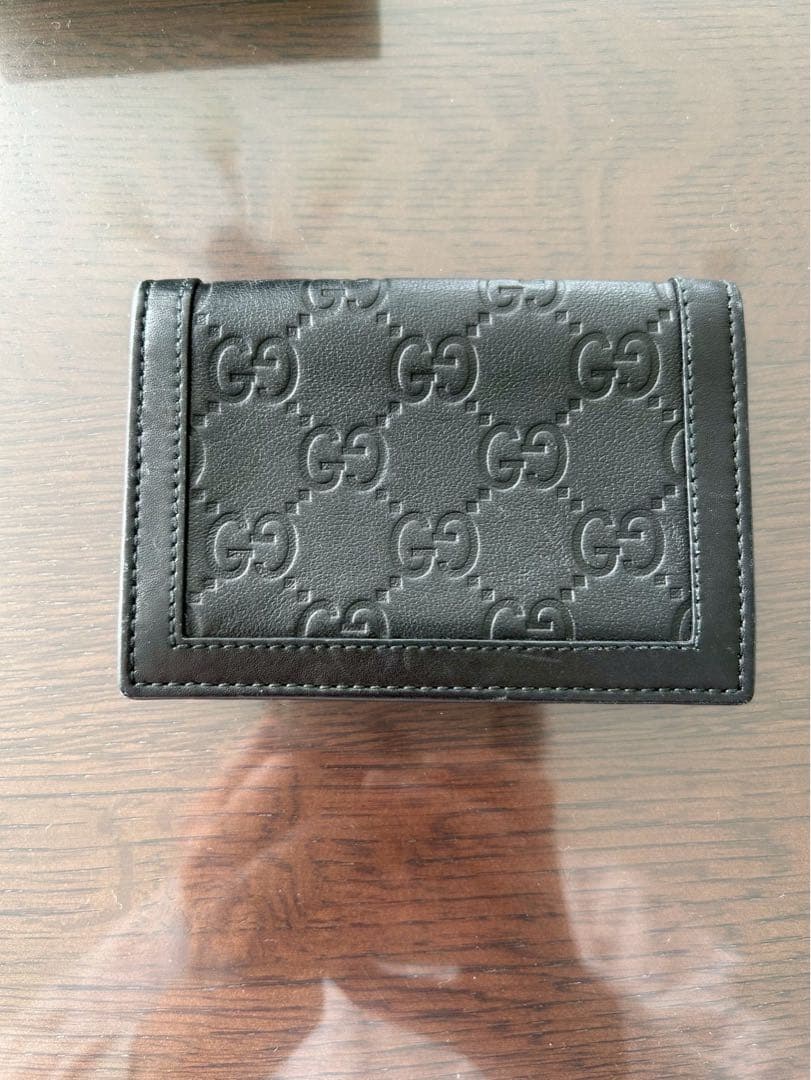 【ゆー】GUCCI ブラックレザー 名刺入れ