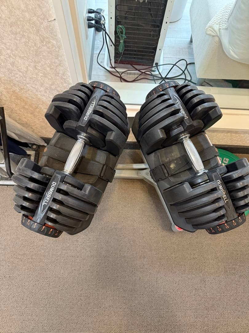 DUMBBELL 可変式ダンベル 片側最大40kg✖️2 ⚠️手渡しでの受け取り⚠️