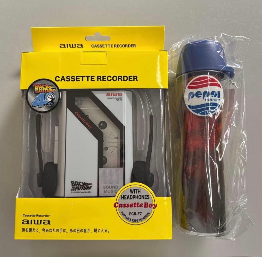 aiwa カセットレコーダー ヘッドフォン付き　バックトゥザフューチャー　ドンキ