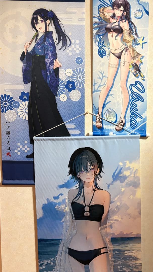 一ノ瀬うるは　まとめ売り　2枚目にタペストリーあります。