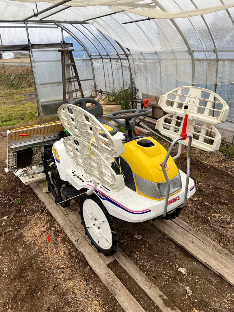イセキ 田植え機 4条植え　ISEKI さなえPPS4