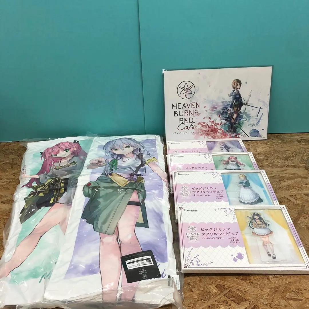 M4562 ヘブンバーンズレッド ロングクッション/アクリルフィギュア