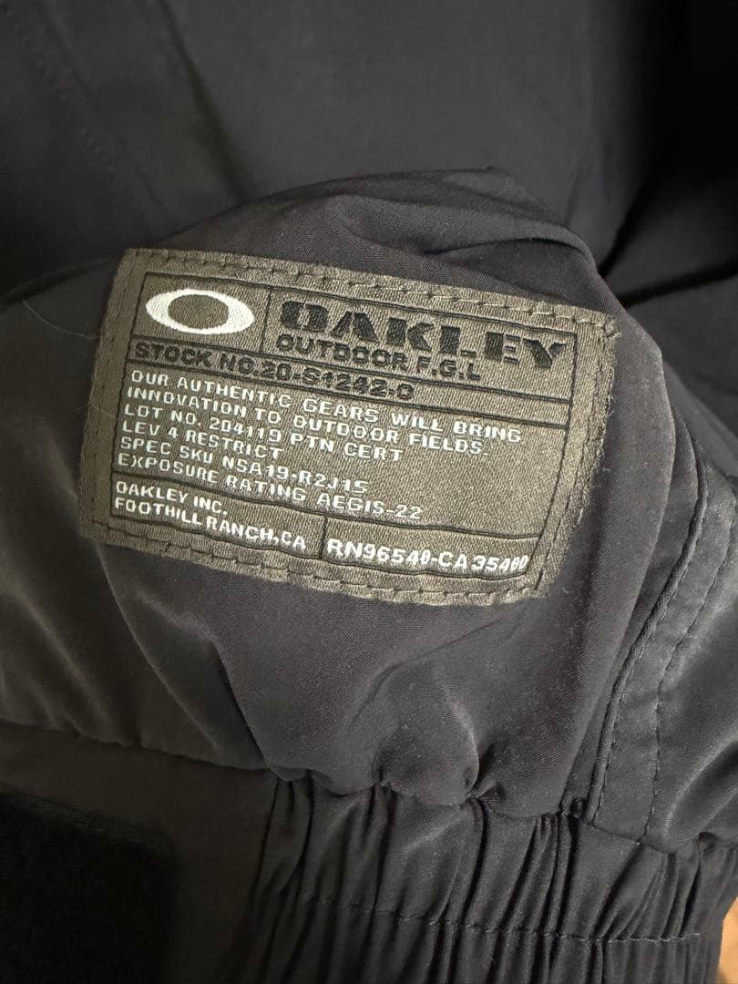 OAKLEY マウンテンパーカー