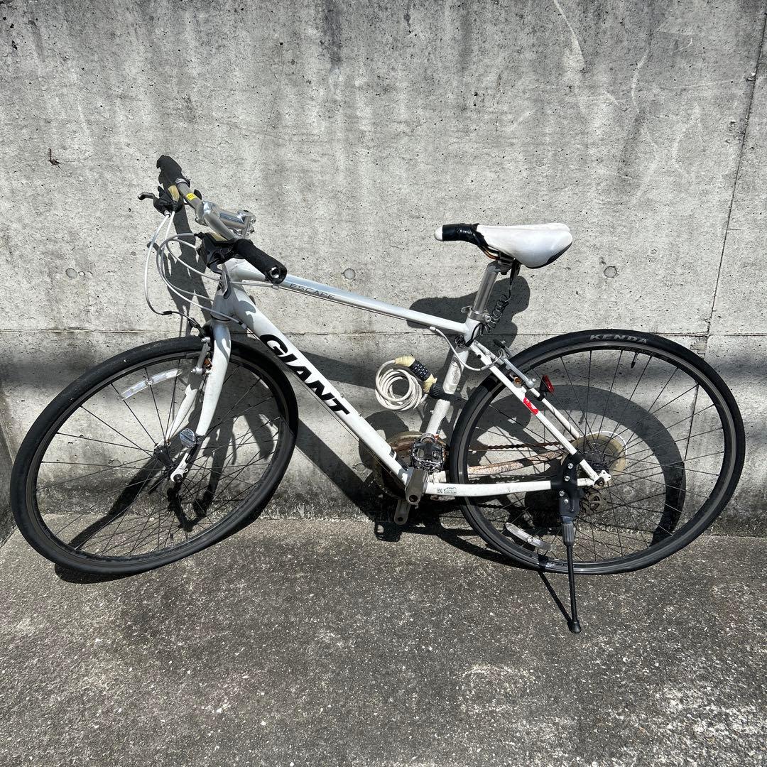 GIANT　ジャイアント クロスバイク　エスケイプ　ジャンク　引取限定