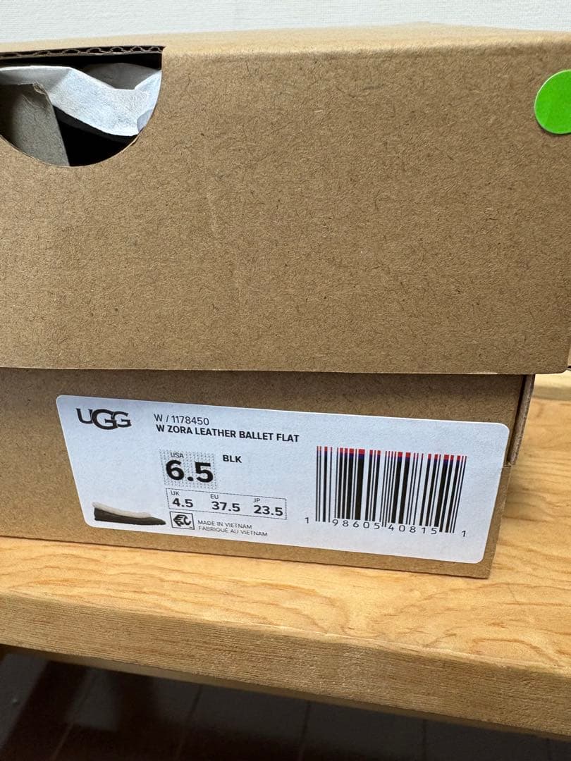 靴 UGG Zora Leather Ballet Flat 23.5