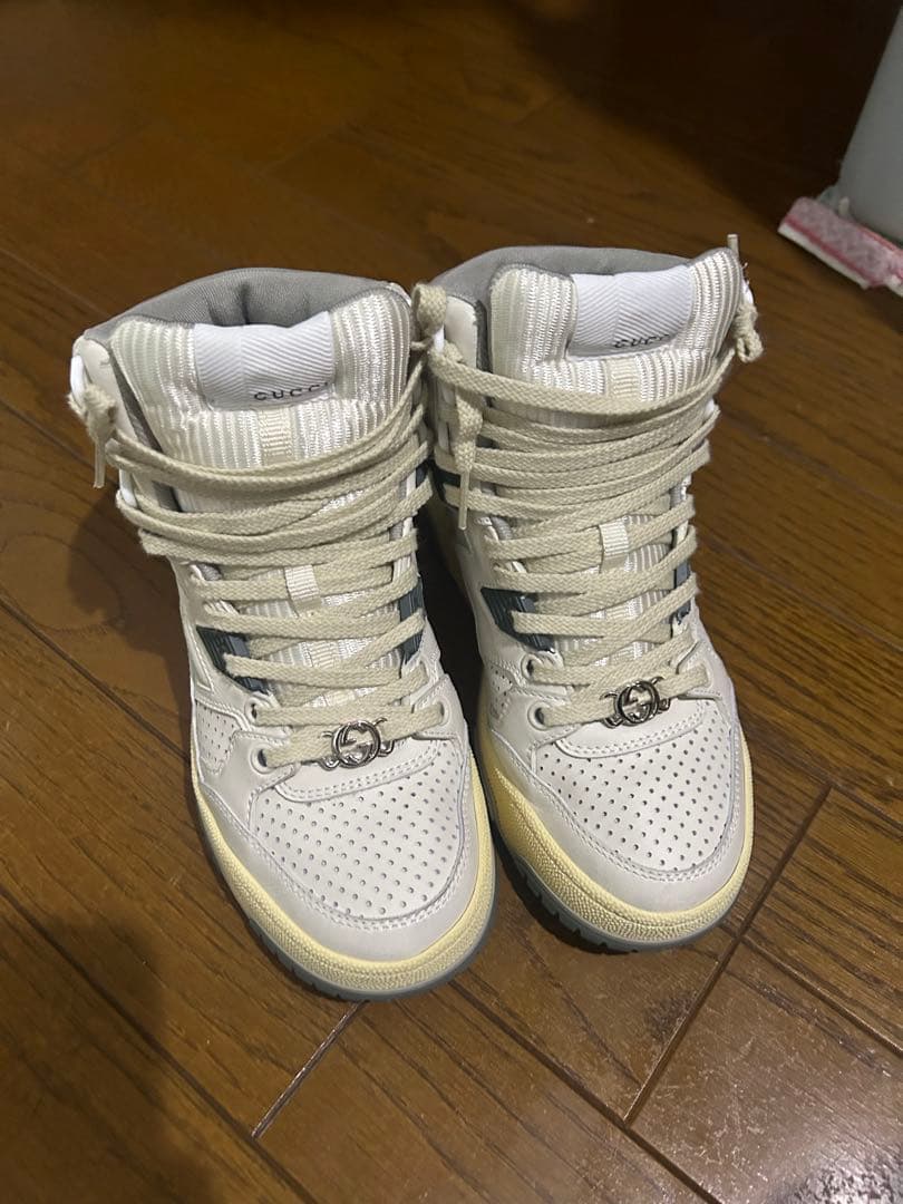 【GUCCI】美品ハイカットスニーカー【4/13まで即出荷可】